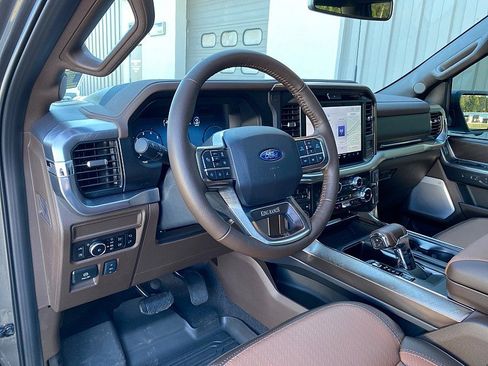 Certified 2025 Ford F150 King Ranch image 20