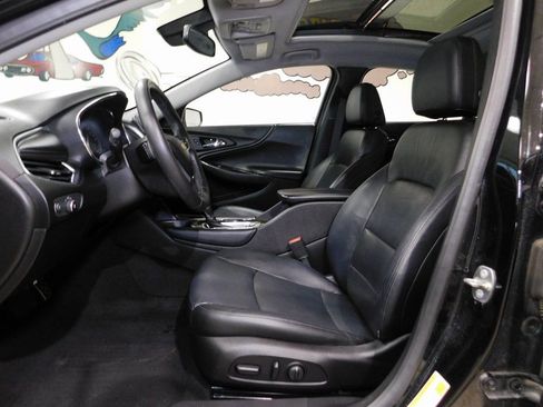 Used 2016 Chevrolet Malibu Premier w/ Driver Confidence Package II image 29