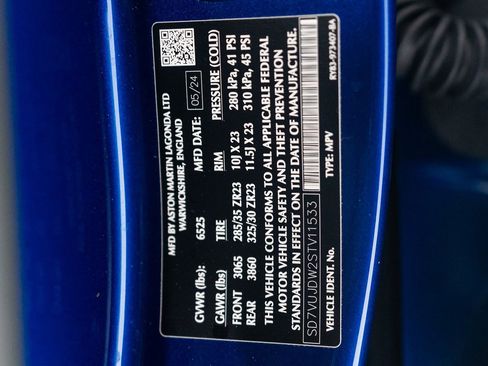 Used 2025 Aston Martin DBX 707 image 51