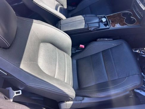 Used 2014 Mercedes-Benz E 350 4MATIC Coupe image 13