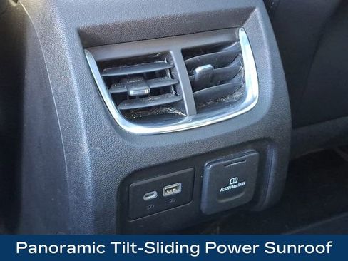 Used 2019 Chevrolet Blazer Premier w/ Sun and Wheels Package image 14