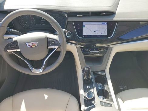 Certified 2024 Cadillac XT6 Premium Luxury w/ Technology Package AWD/4WD image 30