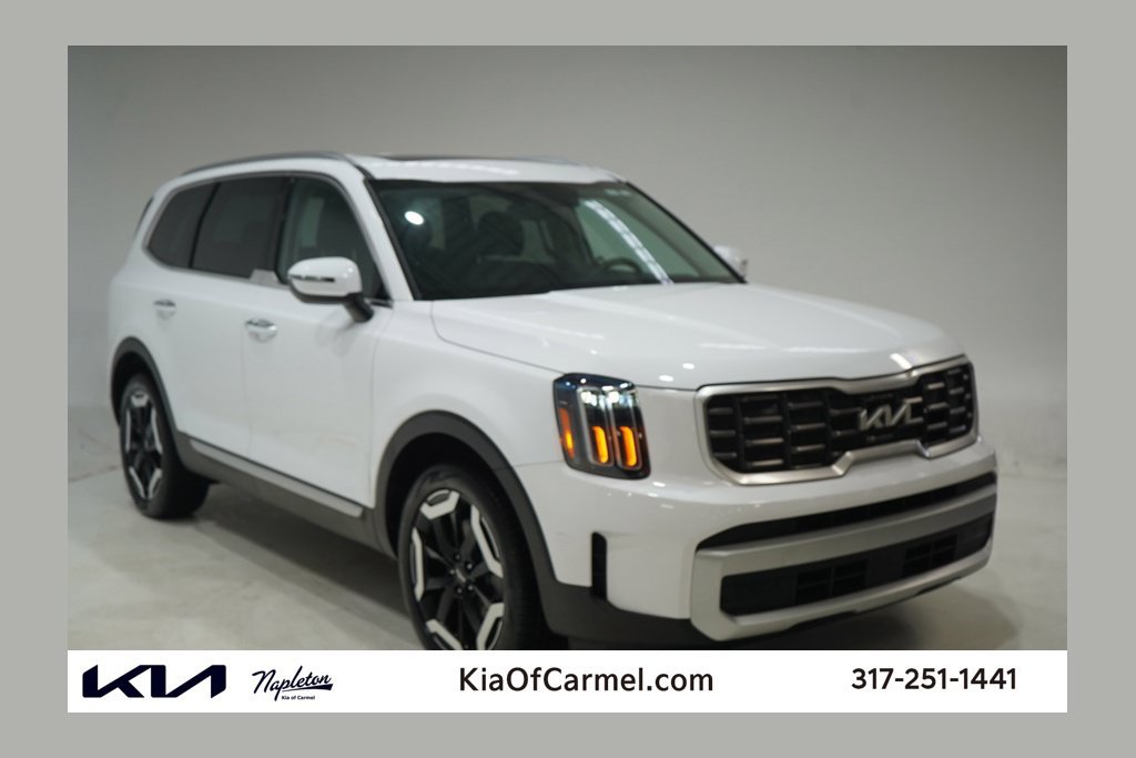 Used 2025 Kia Telluride S AWD/4WD image 1