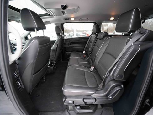 Used 2023 Honda Odyssey Elite image 24