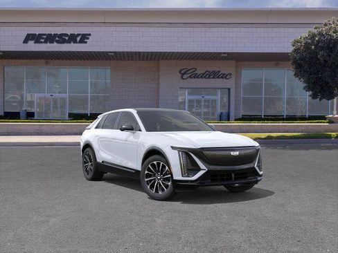 New 2026 Cadillac Lyriq Sport image 1