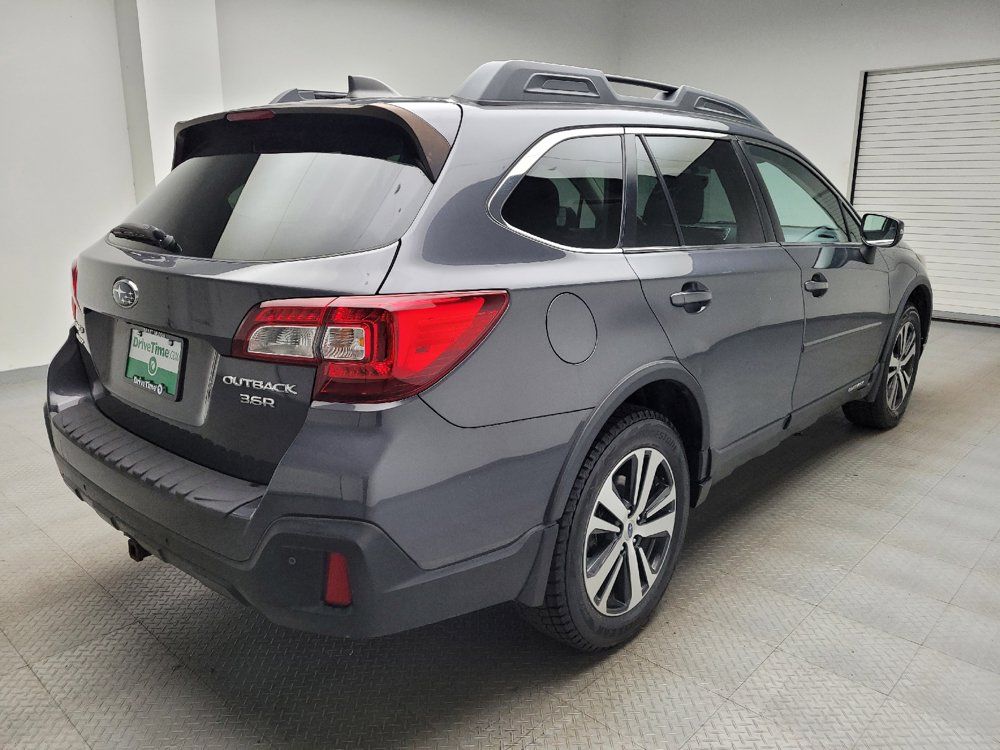 Used 2018 Subaru Outback 3.6R Limited AWD/4WD image 9