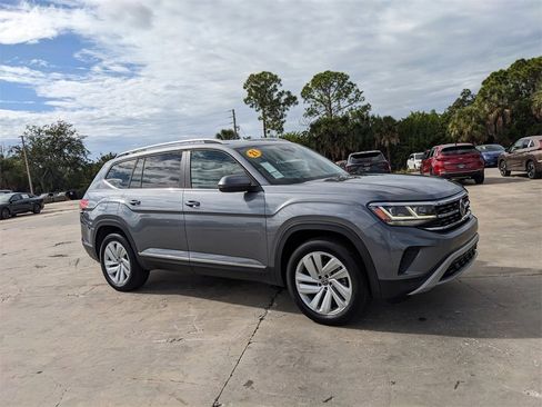Used 2021 Volkswagen Atlas SEL image 3