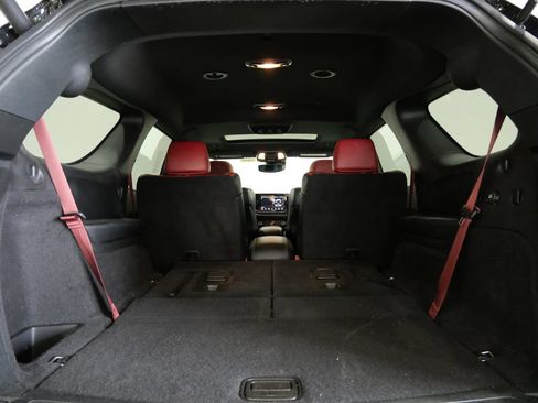 Used 2022 Dodge Durango SRT w/ Technology Group AWD/4WD image 30