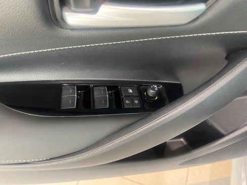 Used 2023 Toyota Corolla SE FWD image 13