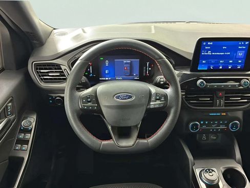 Used 2024 Ford Escape ST-Line w/ Equipment Group 301A FWD image 9