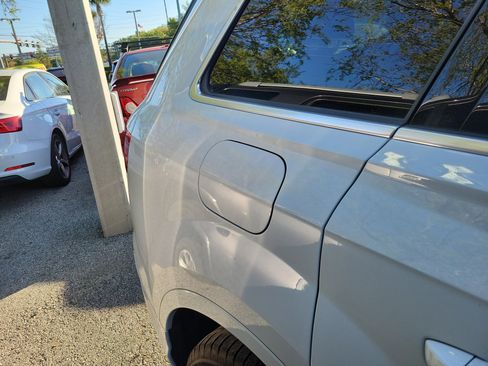 Used 2017 Audi Q7 3.0T Premium Plus image 13