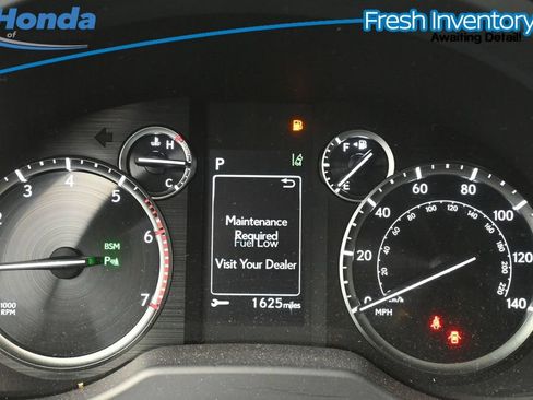 Used 2020 Lexus GX 460 Premium w/ Premium Package AWD/4WD image 12