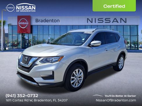 Certified 2020 Nissan Rogue SV image 1