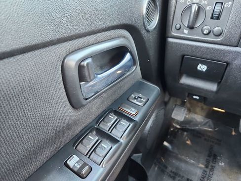 Used 2011 GMC Canyon SLE image 33