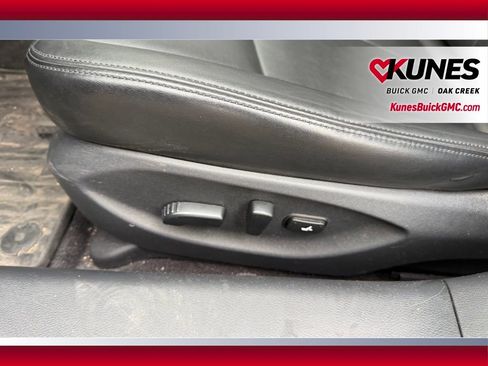Used 2018 INFINITI Q50 Luxe w/ Essential Package (3.0T Luxe) AWD/4WD image 10