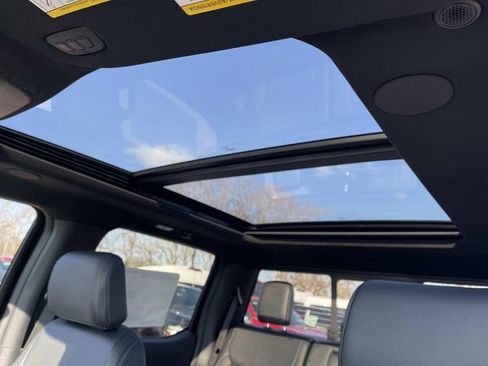 New 2025 Ford F150 Lariat w/ Equipment Group 502A High image 25