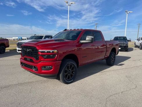 Used 2026 RAM 2500 Limited AWD/4WD image 1