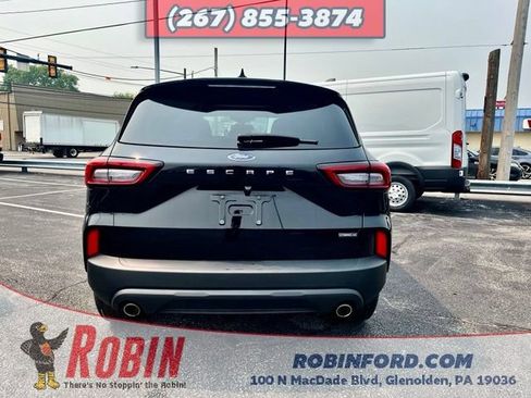 Used 2025 Ford Escape ST-Line Select AWD/4WD image 4