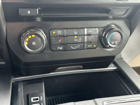 Used 2017 Ford F150 XLT w/ Equipment Group 302A Luxury image 26