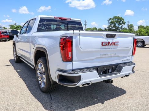 New 2026 GMC Sierra 1500 Denali w/ Denali Reserve Package AWD/4WD image 31