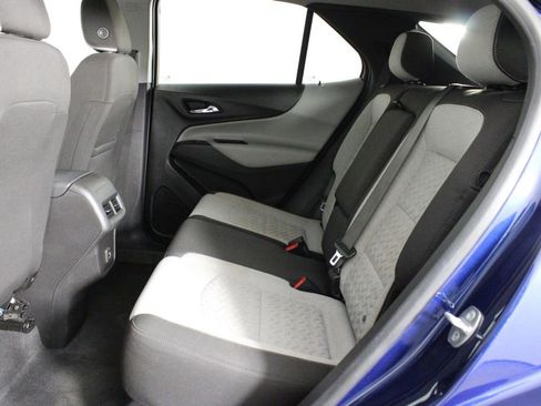 Used 2022 Chevrolet Equinox LS w/ LS Convenience Package image 11