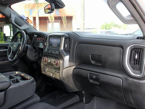 Used 2021 Chevrolet Silverado 3500 LT w/ Convenience Package image 33