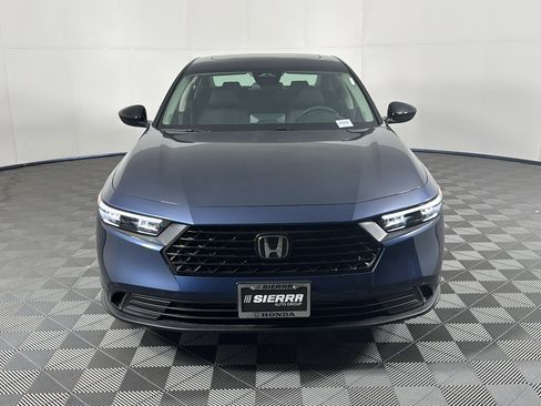 Used 2025 Honda Accord SE image 9