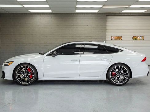 Used 2022 Audi S7 Prestige w/ Prestige Package image 4