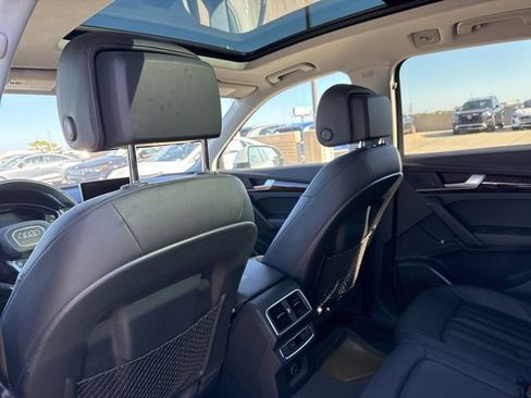 Used 2018 Audi Q5 2.0T Premium image 11