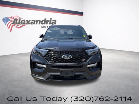 Used 2022 Ford Explorer ST w/ ST Street Pack AWD/4WD image 2