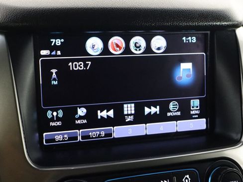 Used 2019 Chevrolet Tahoe 2WD w/ Enhanced Driver Alert Package image 30
