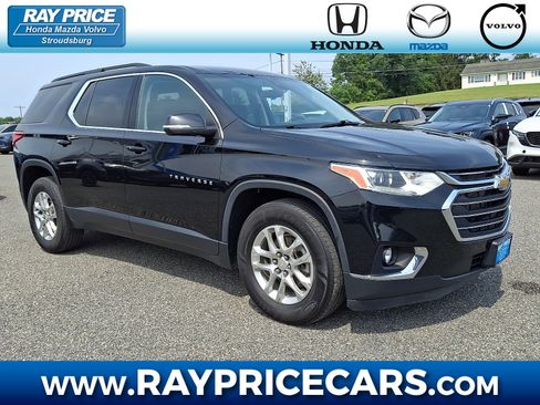 Used 2021 Chevrolet Traverse LT AWD/4WD image 1