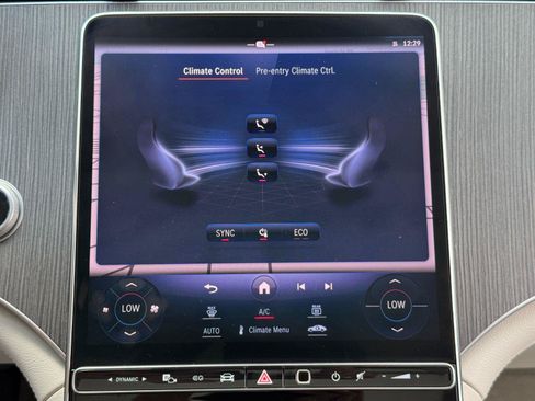 Used 2023 Mercedes-Benz EQE 500 4MATIC SUV w/ Exclusive Trim Package image 25