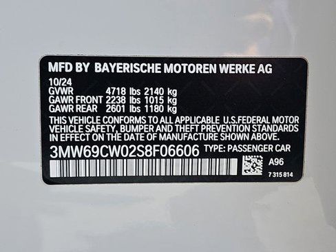 Used 2025 BMW 330i Sedan w/ M Sport Package image 36