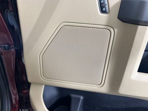 Used 2015 Ford F150 XLT w/ Equipment Group 302A Luxury image 30