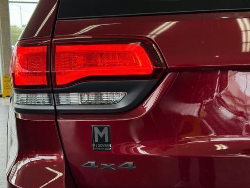 Used 2020 Jeep Grand Cherokee Limited X AWD/4WD image 15