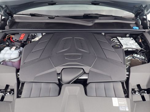 New 2026 Porsche Cayenne AWD/4WD image 26