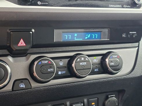 Used 2023 Toyota Tacoma TRD Off-Road w/ Advanced Technology Package AWD/4WD image 30