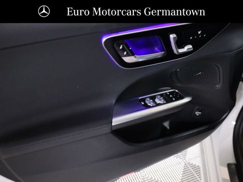 Certified 2023 Mercedes-Benz C 300 Sedan image 10