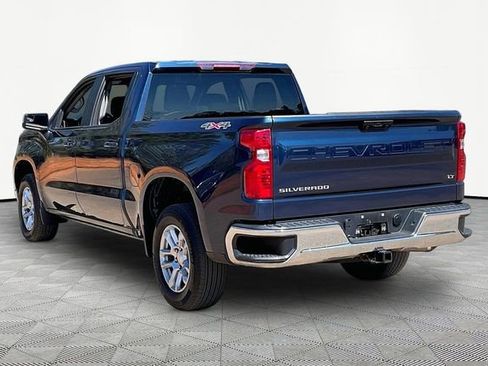 Used 2023 Chevrolet Silverado 1500 LT AWD/4WD image 4