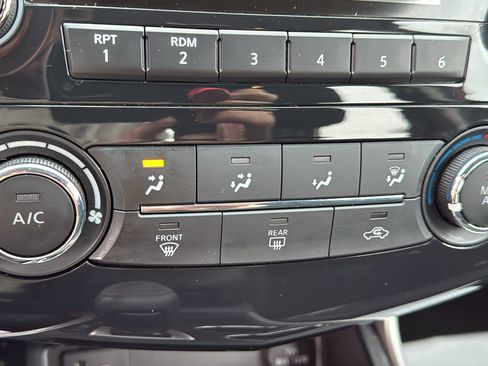 Used 2015 Nissan Altima 2.5 S w/ Special Edition Package image 15