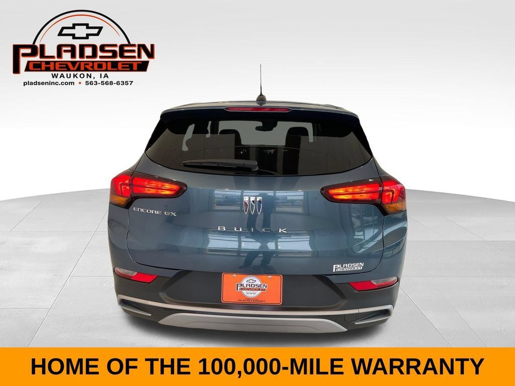 Used 2025 Buick Encore GX Preferred w/ Comfort Package FWD image 4