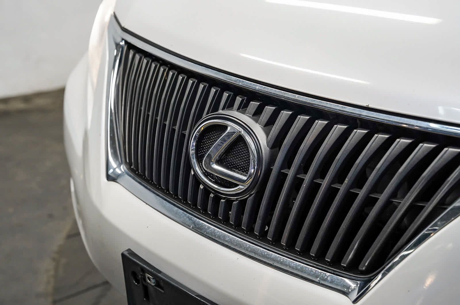 Used 2011 Lexus RX 350 2WD w/ Premium Pkg image 8