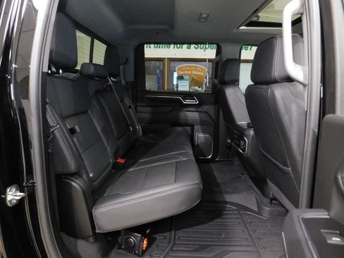 Used 2025 GMC Sierra 3500 Denali w/ Denali Reserve Package AWD/4WD image 91