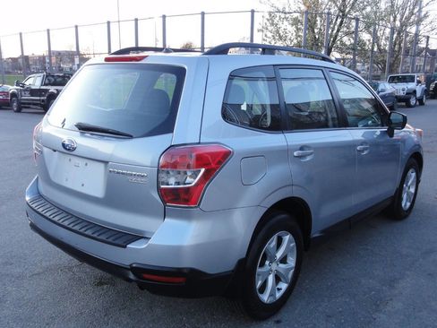 Used 2015 Subaru Forester 2.5i w/ Alloy Wheel Package AWD/4WD image 4
