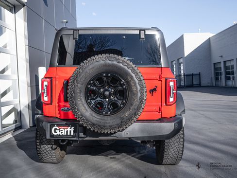 Used 2023 Ford Bronco Wildtrak image 6