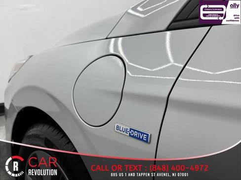 Used 2019 Hyundai Ioniq Plug-In Hybrid image 61