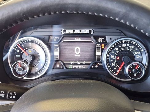 Used 2020 RAM 1500 Laramie image 15