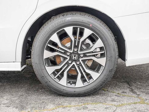 New 2026 Honda Odyssey Elite image 8