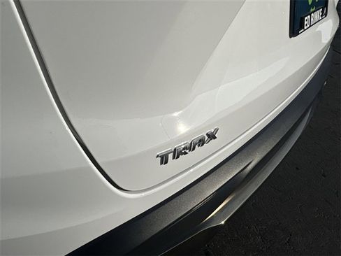 Certified 2024 Chevrolet Trax ACTIV w/ Sunroof Package image 31